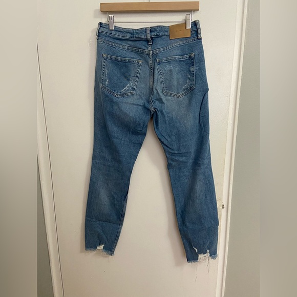 Distressed Girlfriend Fit Denim - US 30 - Blue Jeans - Picture 3 of 5